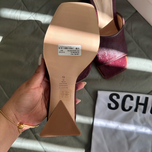 SCHUTZ
Women's Lizah Block Heel - Picture 4 of 7